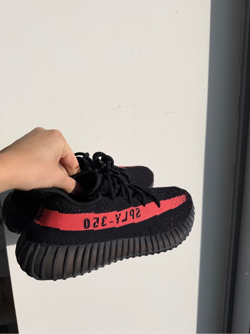 adidas Yeezy Boost 350 V2
Core Black Red